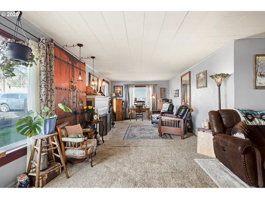 552 NE Williams St, Dufur, OR 97021 - Image #3