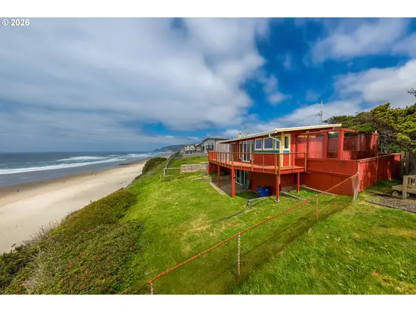 1923 NW Harbor Ave, LincolnCity, OR 97367