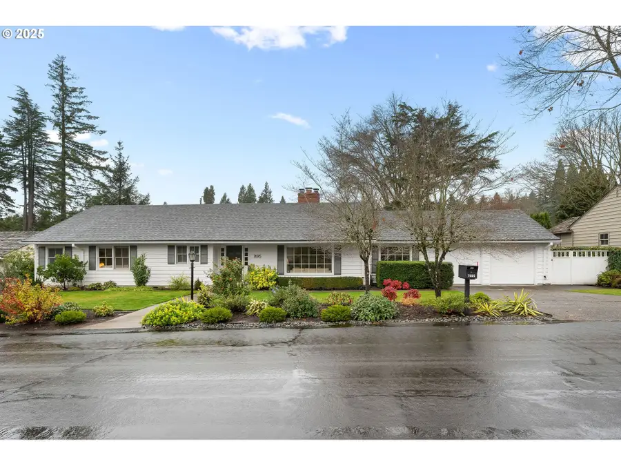 7695 SW Brentwood St, Portland, OR 97225 - Image #2