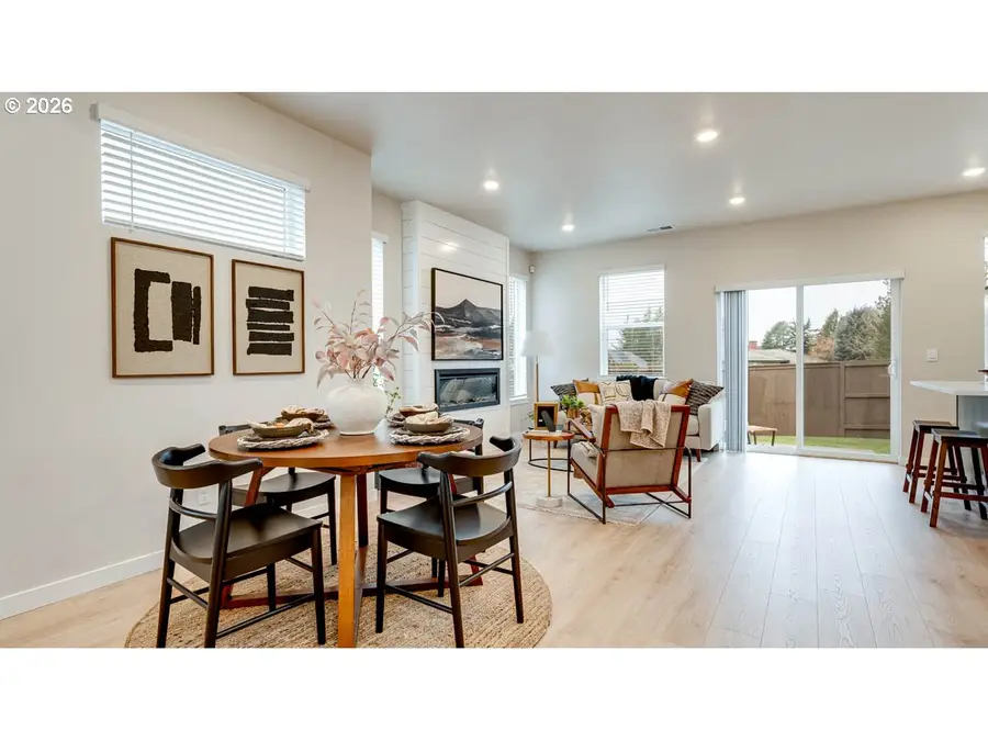 3577 SW Eleven Mile Ave, Gresham, OR 97080 - #3