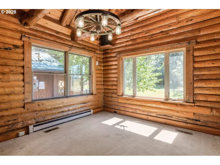 3262 Lake Forest Rd, Chiloquin, OR 97624 - #3