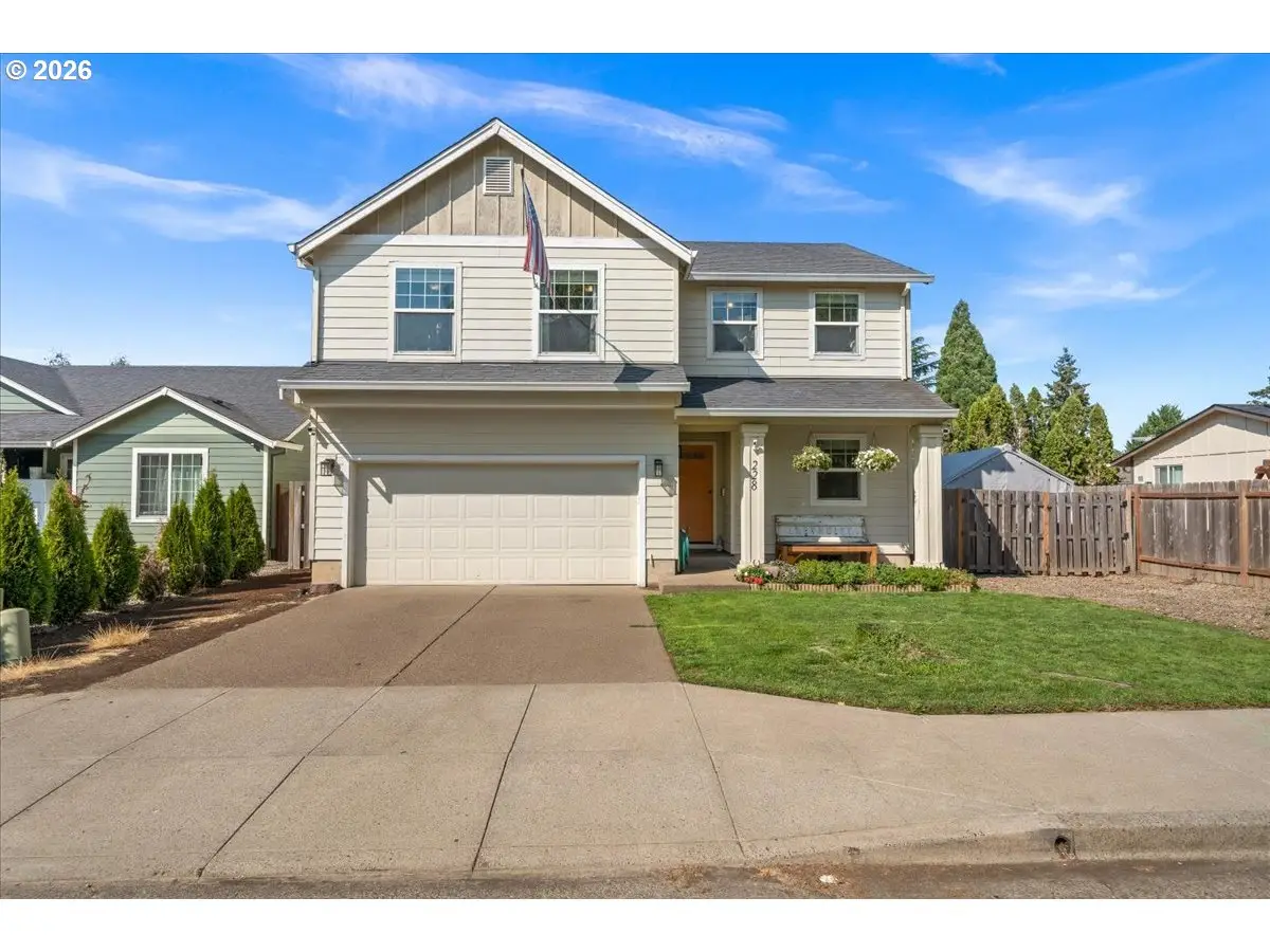 228 E 12th St, Lafayette, OR 97127 - #1