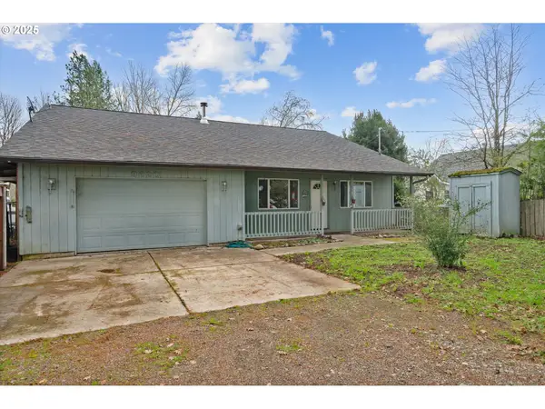 9620 Wells Landing Rd, Independence, OR 97351