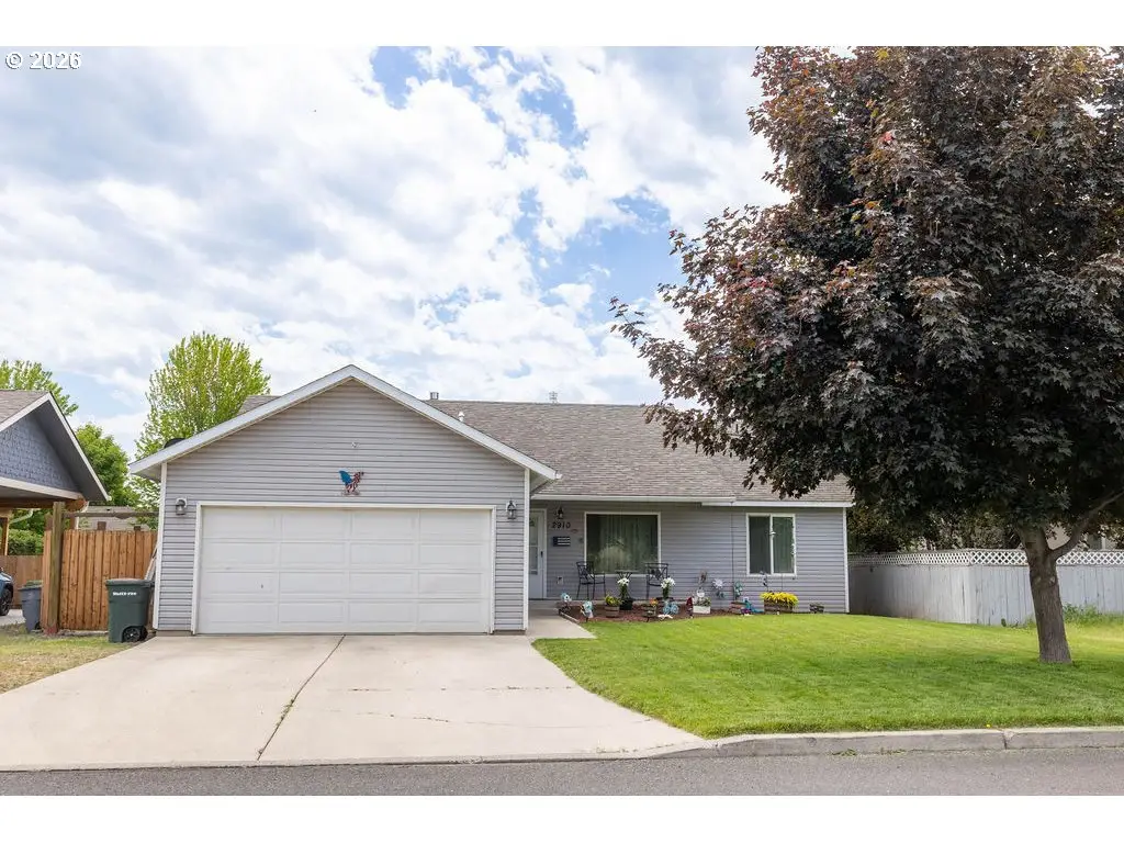 2910 Misty Ave, La Grande, OR 97850 - #1