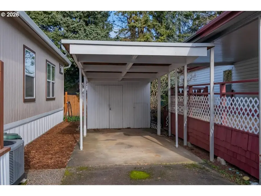 835 SE 1st Ave, Canby, OR 97013 - #3