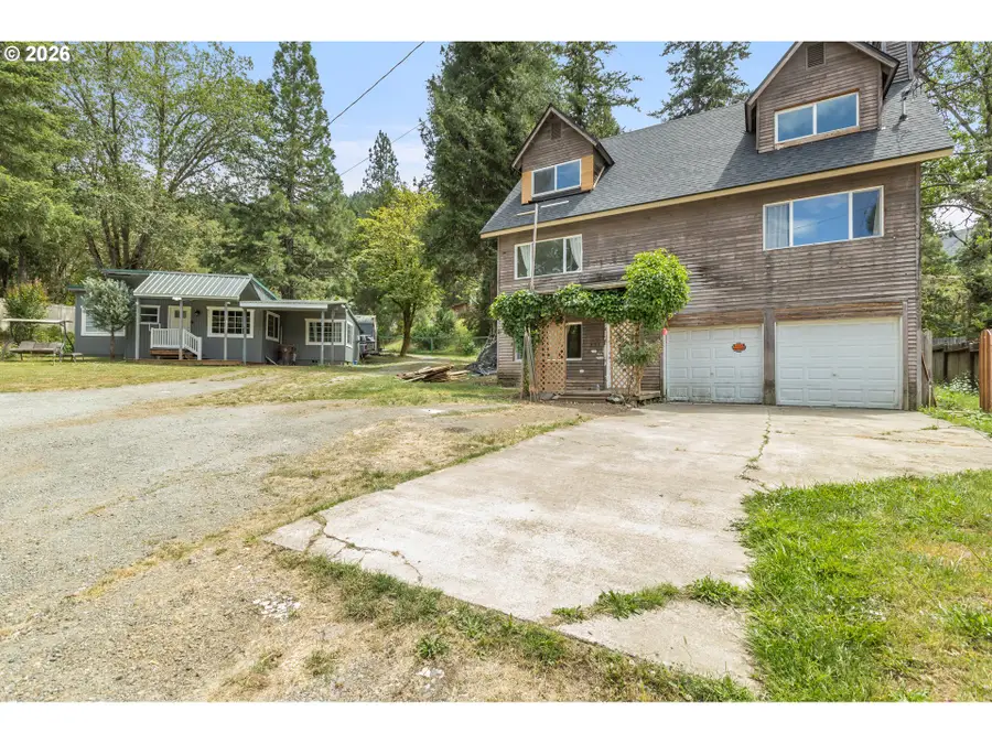 591 Mill St, Canyonville, OR 97417 - #2