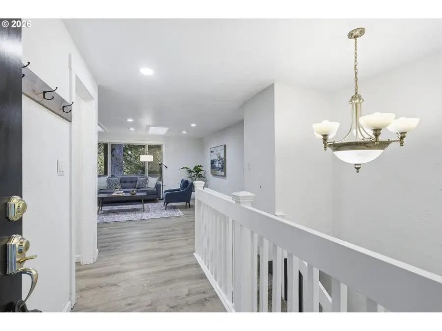 530 SE 26th Ave, Hillsboro, OR 97123 - Image #3