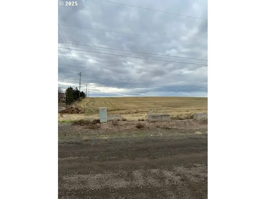 N Main St, Pendleton, OR 97801 - Image #1