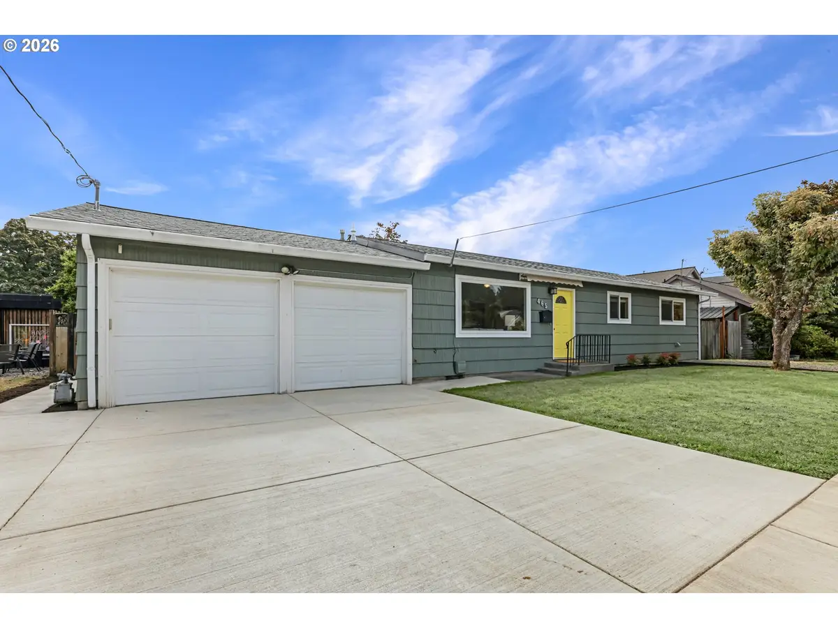 465 W Dartmouth St, Gladstone, OR 97027 - #1