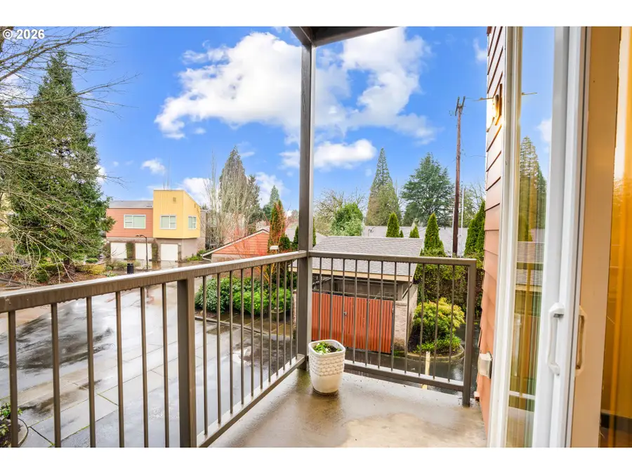 347 Rustic Pl #14, Eugene, OR 97401 - Image #3