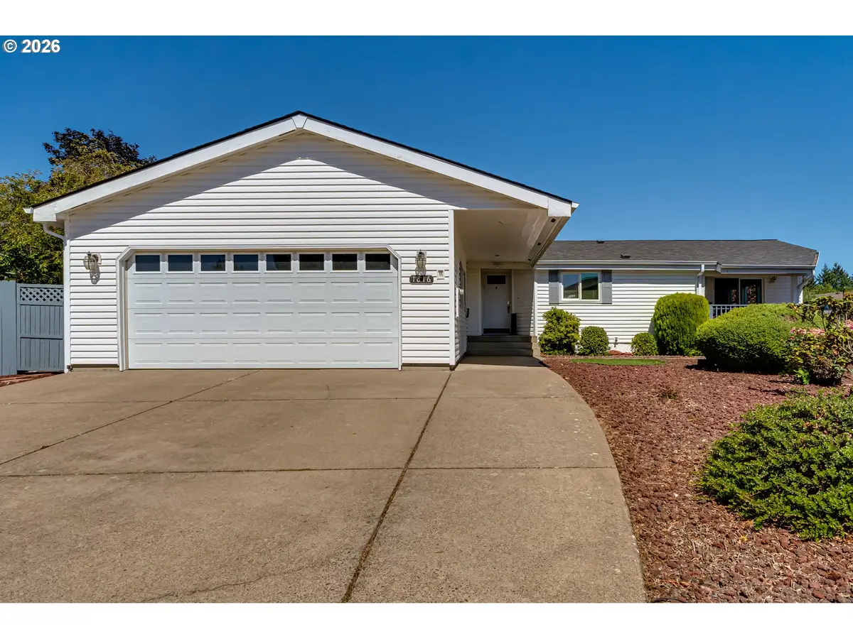 1816 Fountain Ct, Eugene, OR 97402 - #1