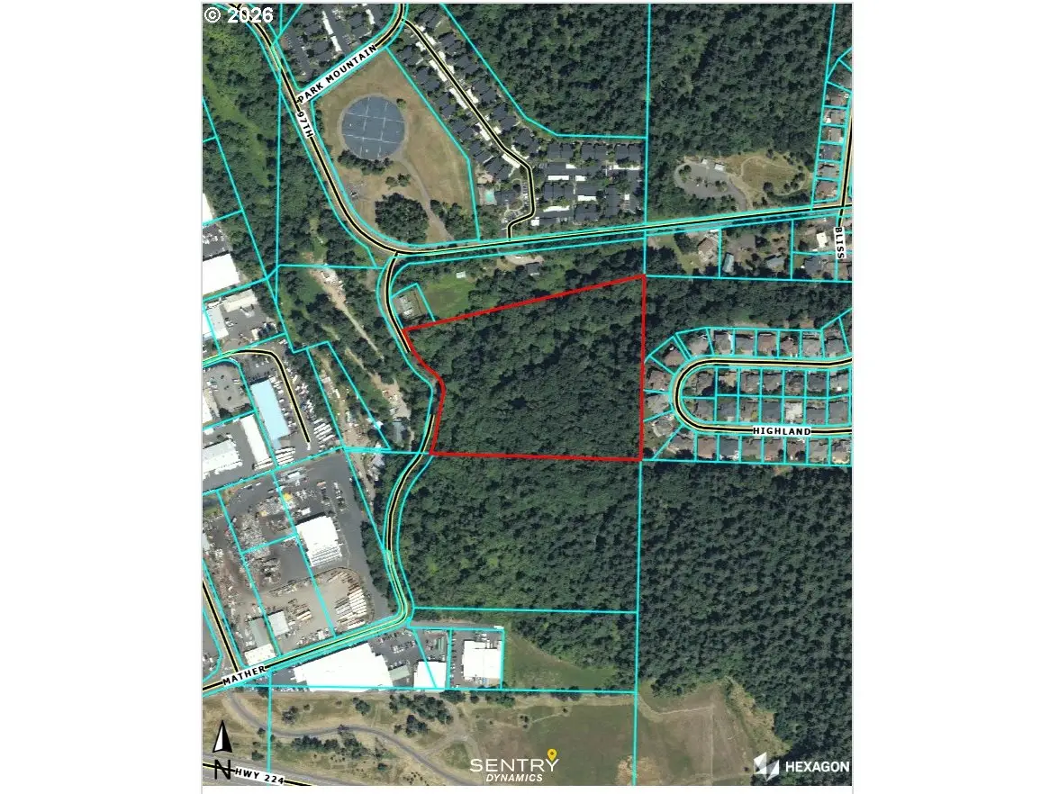 10402 SE Mather Rd, Clackamas, OR 97015 - #1