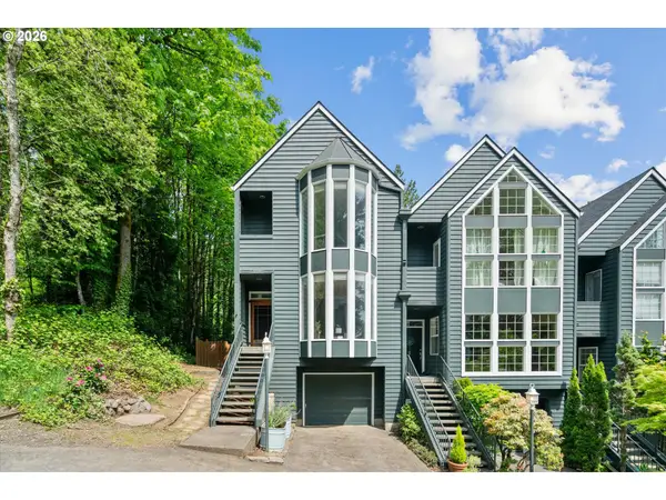 1239 SW Gaines St, Portland, OR 97239