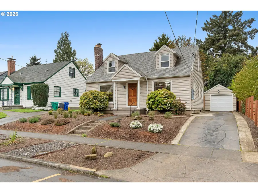 6405 N Montana Ave, Portland, OR 97217 - #2