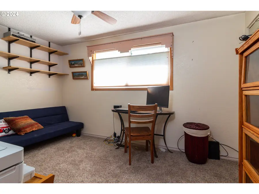 260 Blankenship Dr, Stanfield, OR 97875 - #3