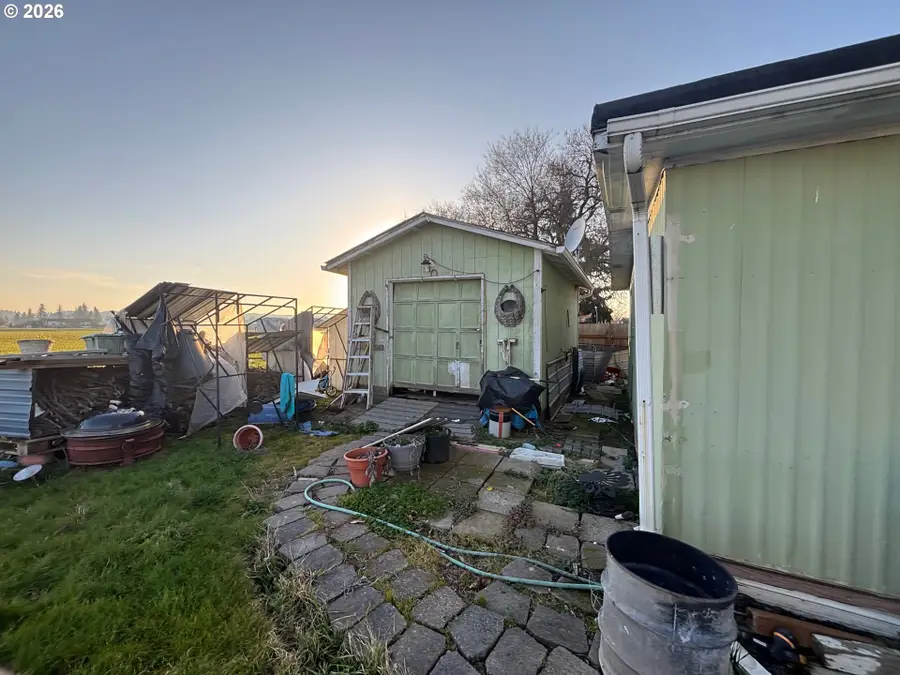 752 S Sunrise Dr, Jefferson, OR 97352 - #3