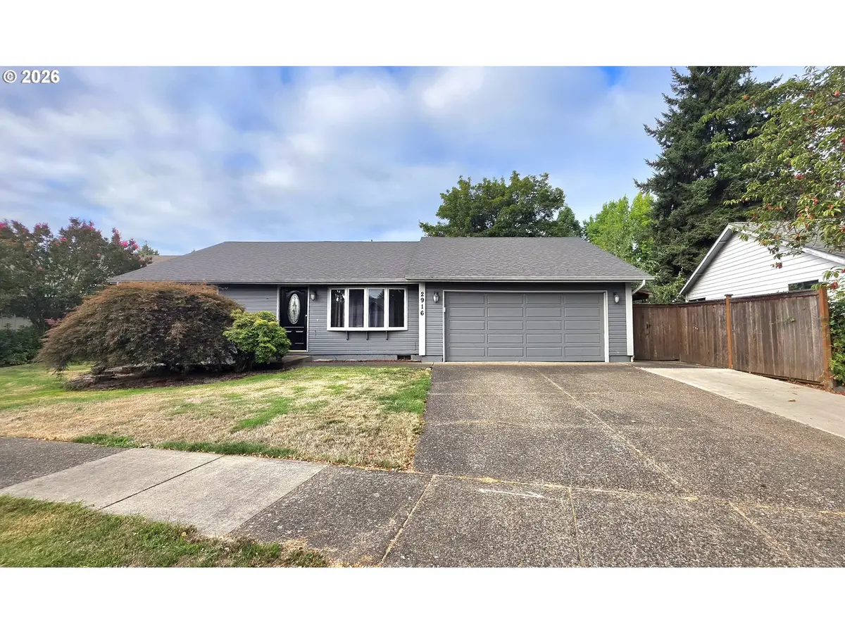2916 Elysium Ave, Eugene, OR 97401 - #1