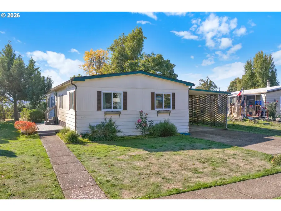 231 Creswood Dr, Creswell, OR 97426 - #3