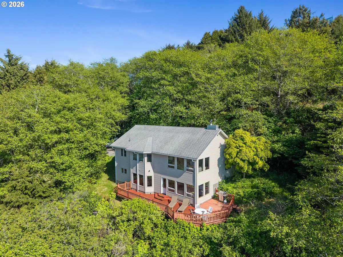 690 S 3rd Ave, Rockaway Beach, OR 97136 - #1