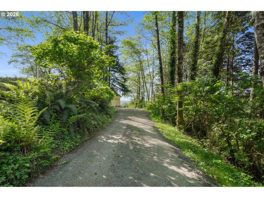 690 S 3rd Ave, Rockaway Beach, OR 97136 - #2