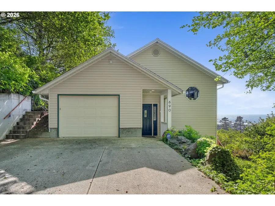 690 S 3rd Ave, Rockaway Beach, OR 97136 - #3