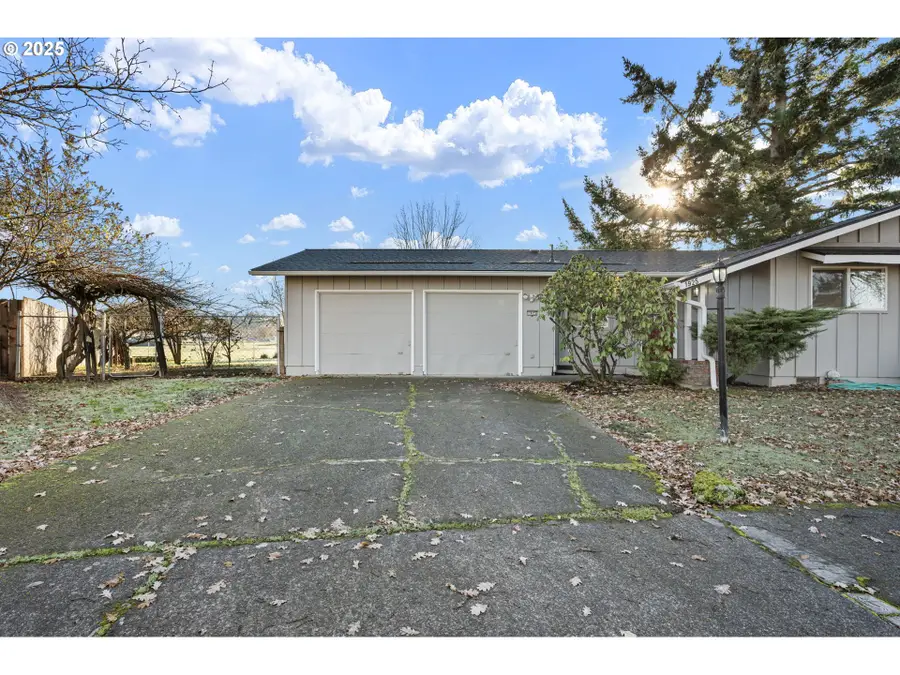 1925 Harvard Dr, Eugene, OR 97405 - Image #3