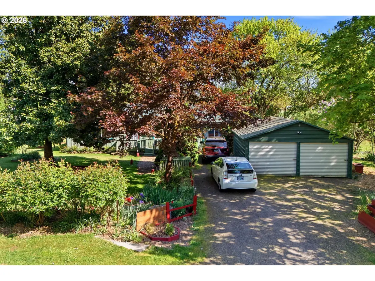 25100 SW Rainbow Ln, Hillsboro, OR 97123 - #1