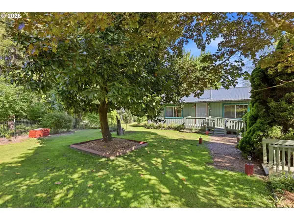 25100 SW Rainbow Ln, Hillsboro, OR 97123