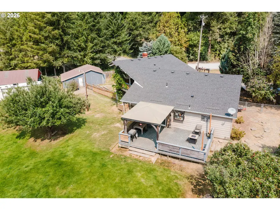 38908 NE Amboy Rd, Yacolt, WA 98675 - #2