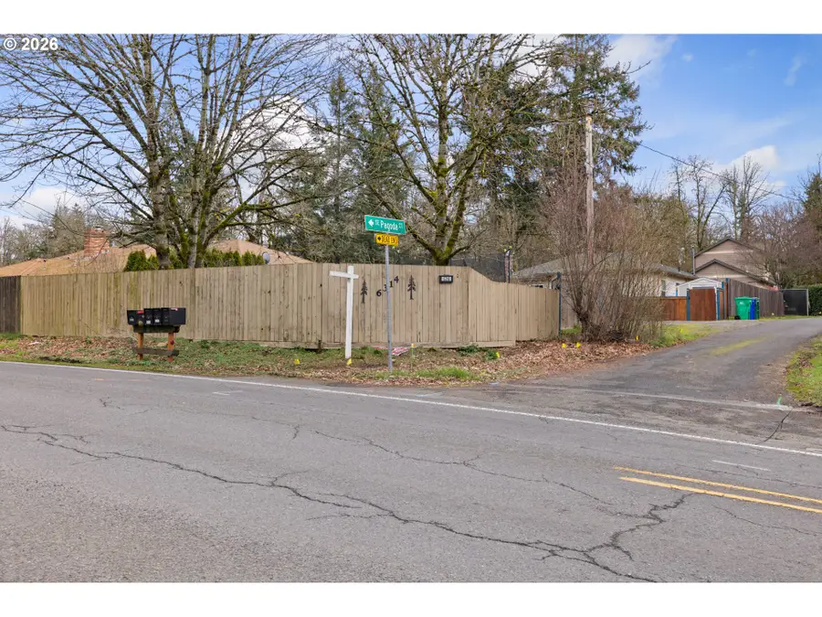 6314 SE Jennings Ave, Milwaukie, OR 97267 - #3