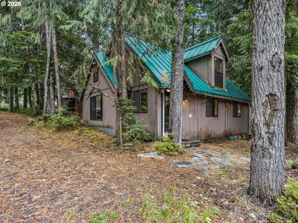 89046 E Yodel Ln, GovernmentCamp, OR 97028