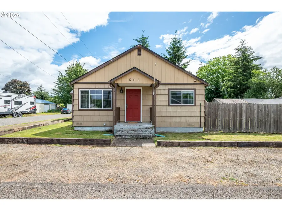 508 4th Ave Sw, Castle Rock, WA 98611 - #2