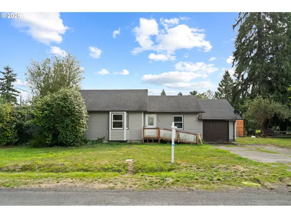 2544 34th Ave, Longview, WA 98632