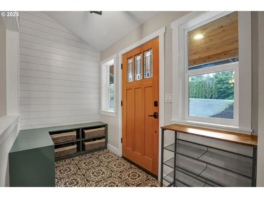 3615 SW Huber St, Portland, OR 97219 - Image #3