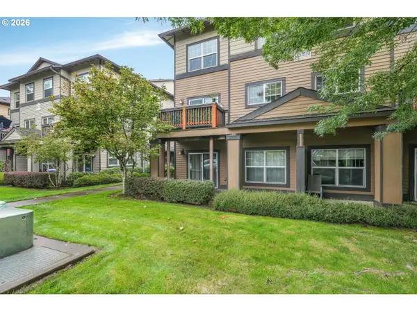 22836 SW Forest Creek Dr #201, Sherwood, OR 97140