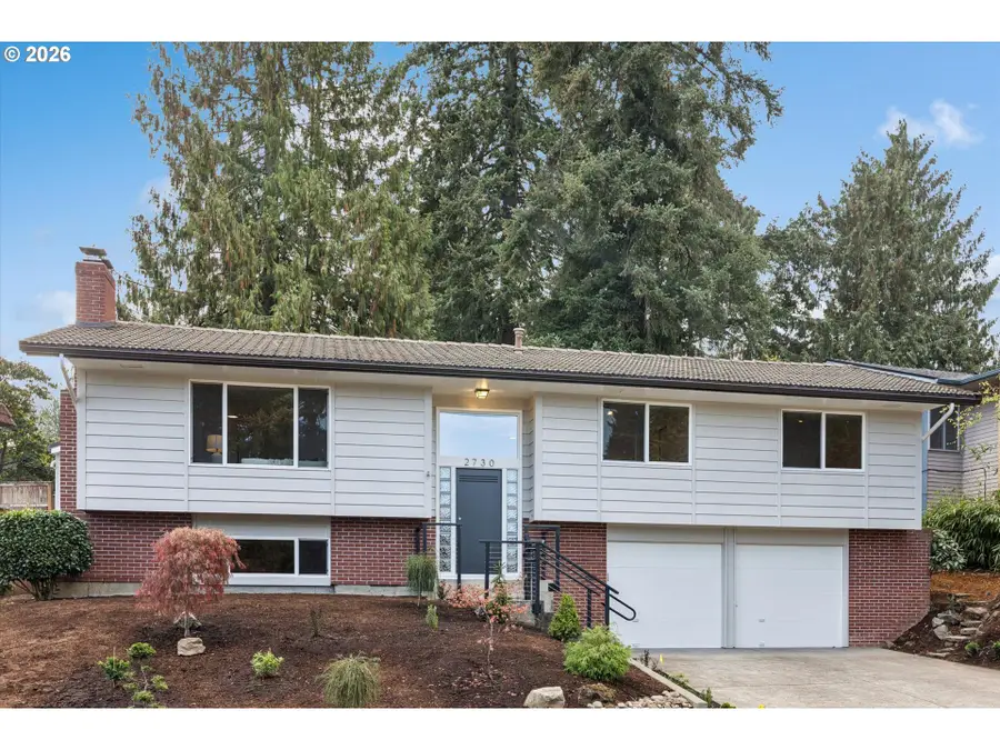 2730 SW Plum Ct, Portland, OR 97219 - #2