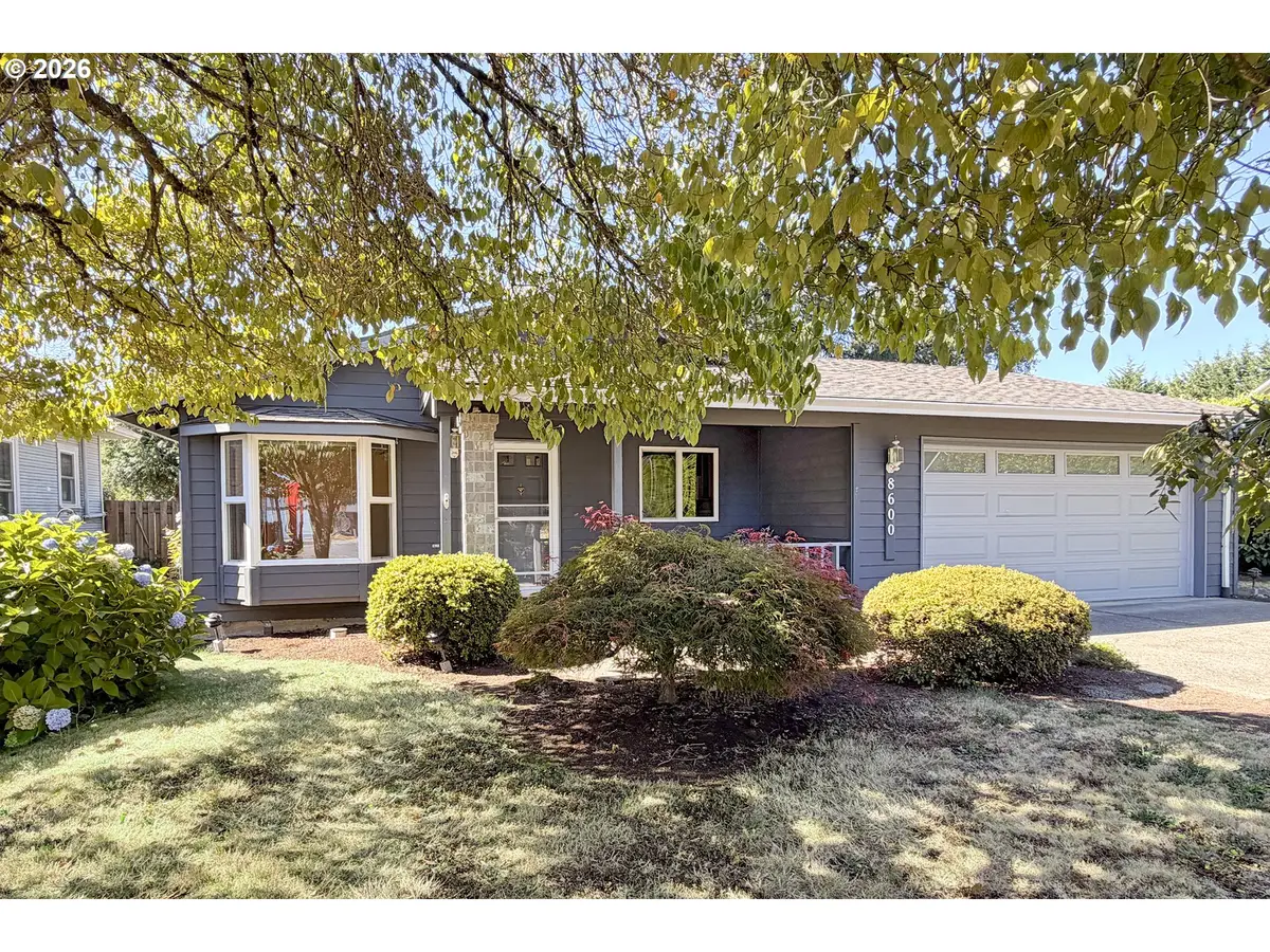 8600 SE Hood St, Clackamas, OR 97015 - #1