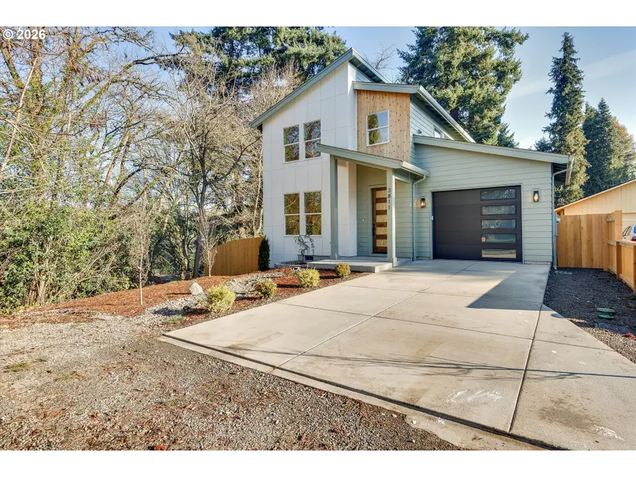 3811 Q St, Vancouver, WA 98663 - #2