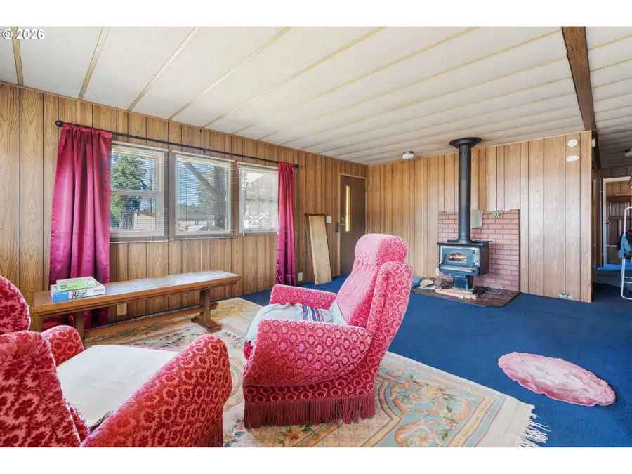 520 N Main St #F, Pe Ell, WA 98572 - #2