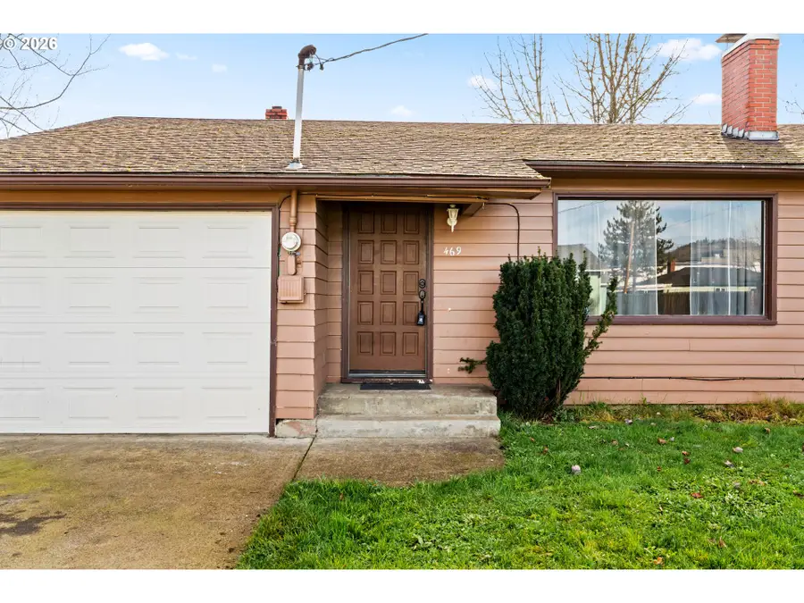 469 NE Sterling Dr, Roseburg, OR 97470 - #2