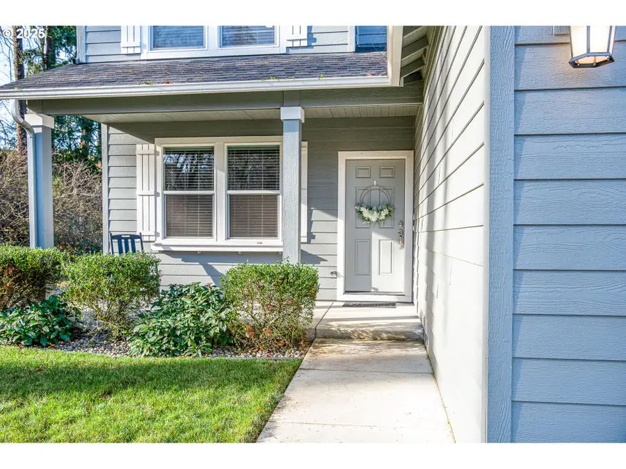 792 S 52nd Pl, Springfield, OR 97478 - Image #2