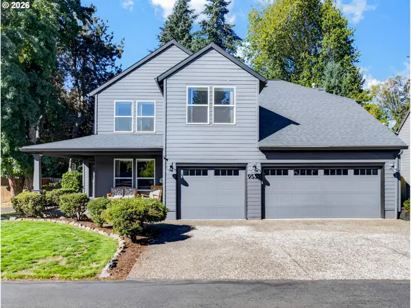 9535 SW Cherry Ln, Tualatin, OR 97062