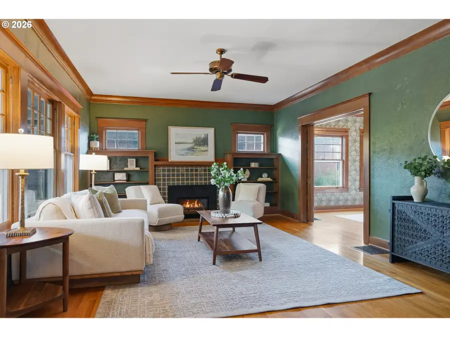 2747 NE 15th Ave, Portland, OR 97212 - #2