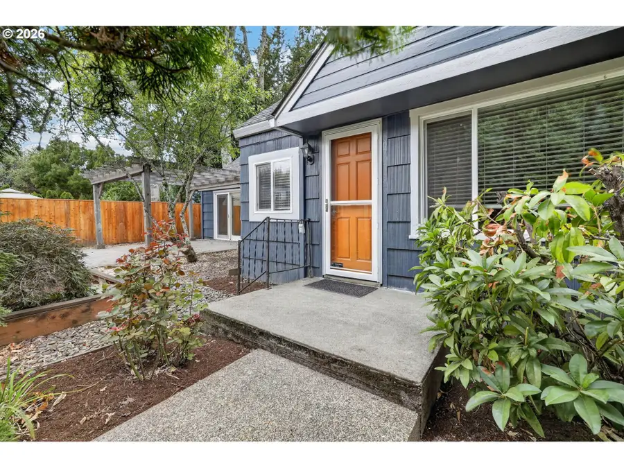 875 SE 66th Way, Hillsboro, OR 97123 - #3