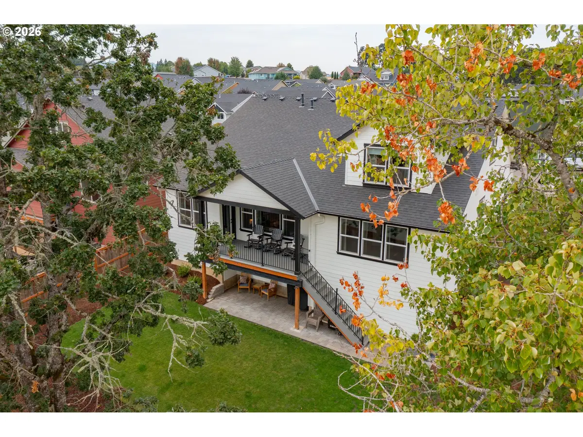 593 NE Evergreen Ave, Dallas, OR 97338 - #1