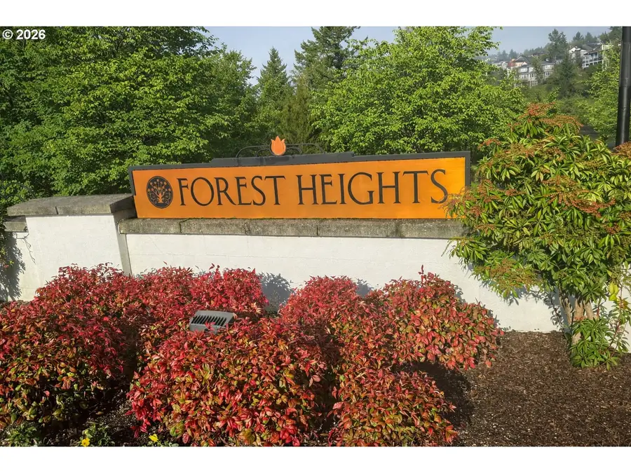 1915 NW Yorkshire Ln, Portland, OR 97229 - Image #2