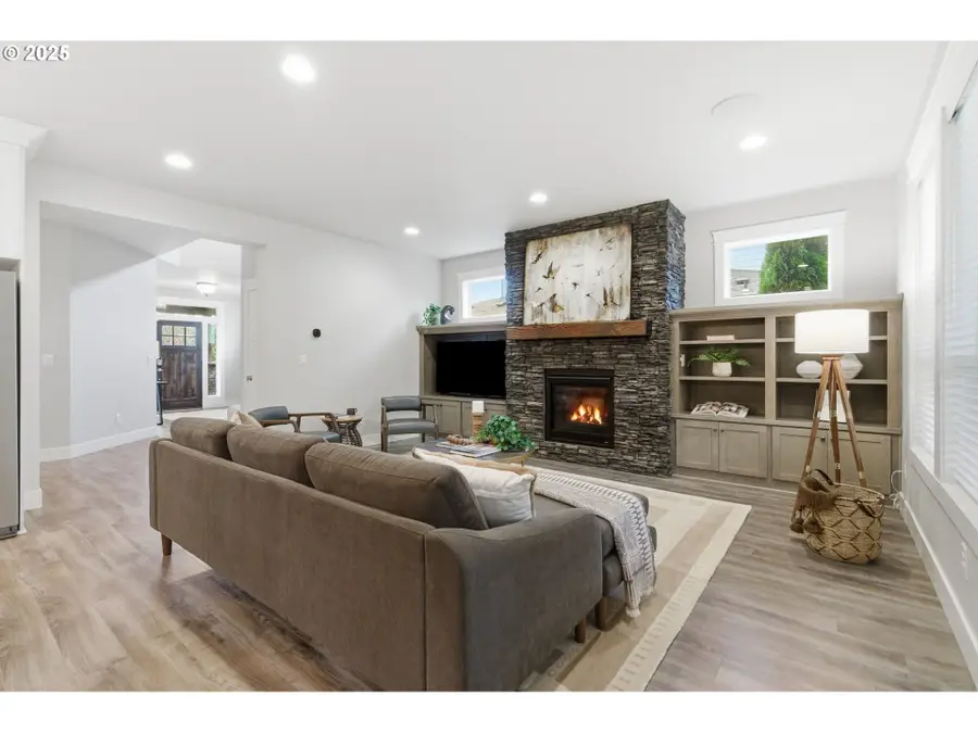 959 N Noble Loop, Ridgefield, WA 98642 - Image #3