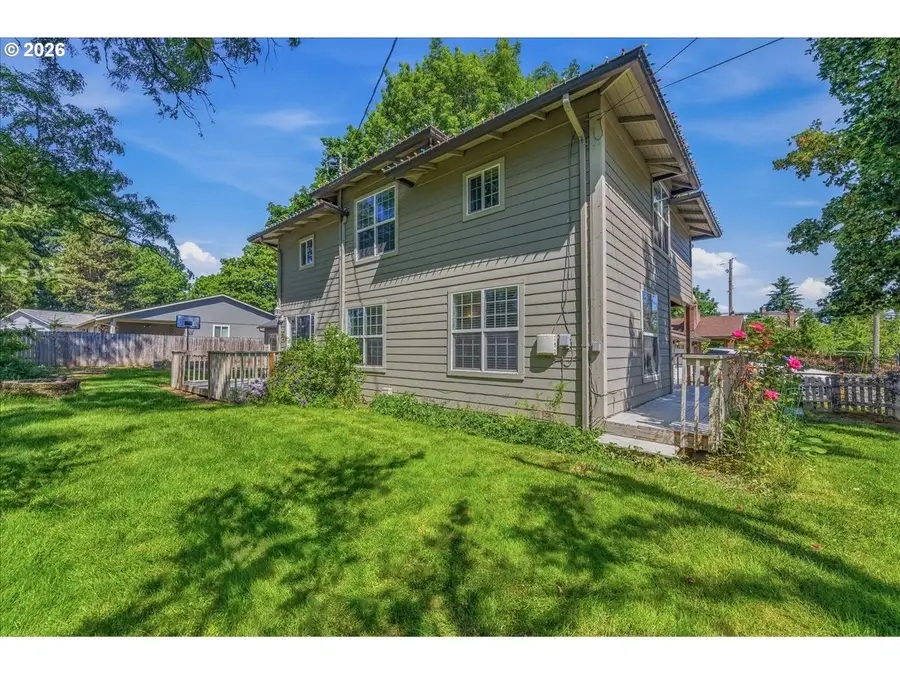 2242 C St, Forest Grove, OR 97116 - #2