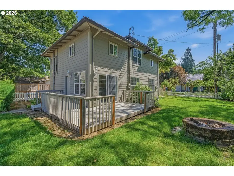 2242 C St, Forest Grove, OR 97116 - #3