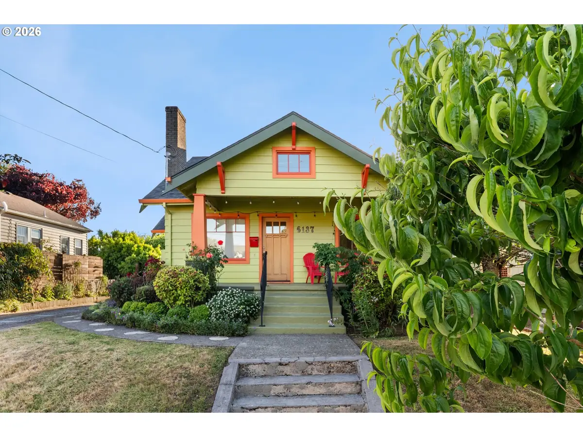 6137 NE 15th Ave, Portland, OR 97211 - #1
